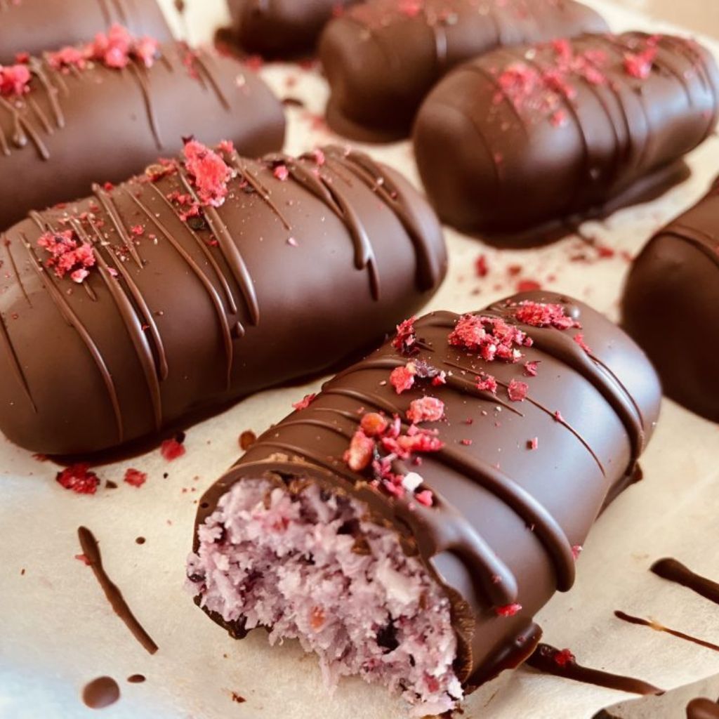 Ríbezľovo kokosové tyčinky v čokoláde