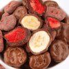 mixit chrumkave bananiky a jahody v cokolade