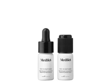 33563 medik8 oxy r peptides 2 10 ml rozjasnujuce serum na redukciu nadmernej pigmentacie