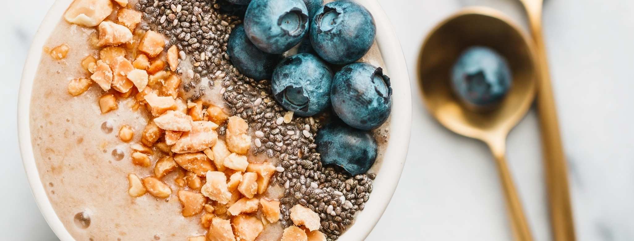 Recept: Smoothie bowl s datlovou pastou