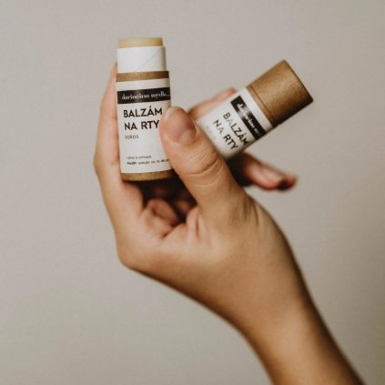 BALZÁM NA RTY KOKOS
