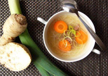 Silný hovězí vývar