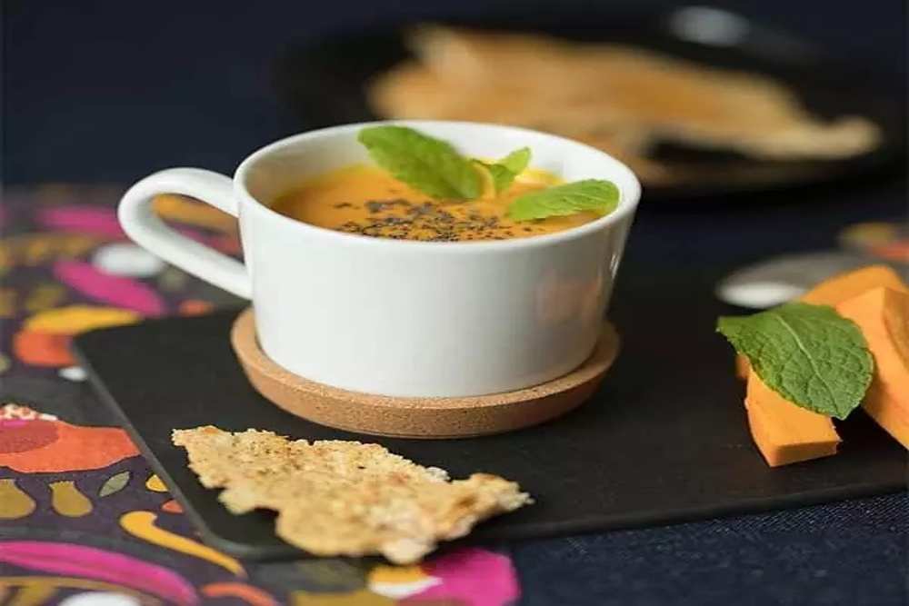 Dýňová polévka s kaštanovou moukou