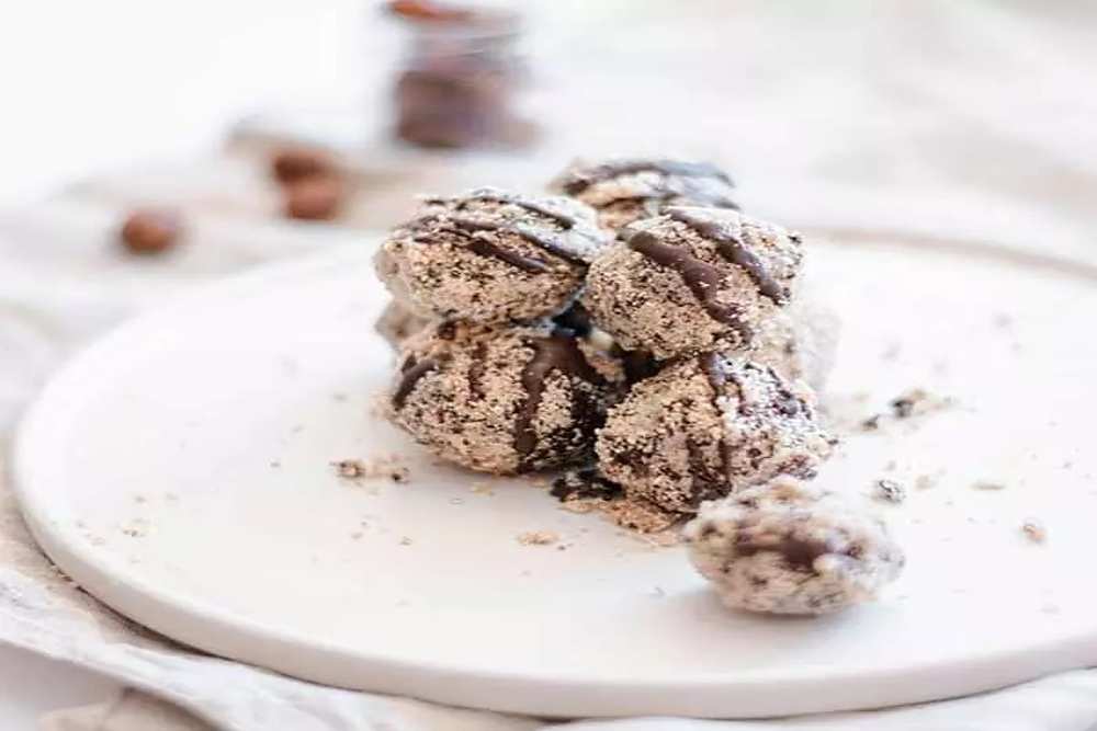 Čokoládové lanýže s kokosovými lupínky