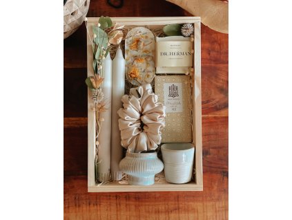 dárek pro ženu, pro maminku, dárek, čokoláda, svíčky, gumička, mýdlo