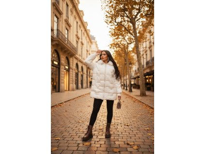 zimna-bunda-nicole