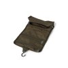 clu568 fox voyager roll wash bag flat 2