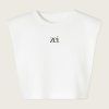 SHOULDER STATEMENT CROP