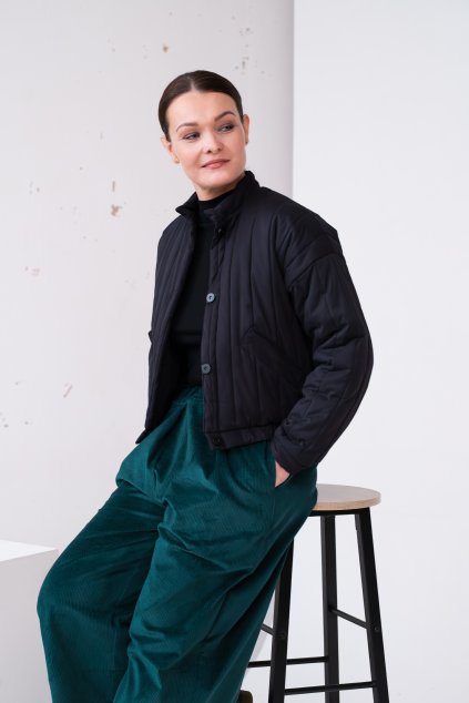 PROŠÍVANÁ BUNDA TEA "BLACK"