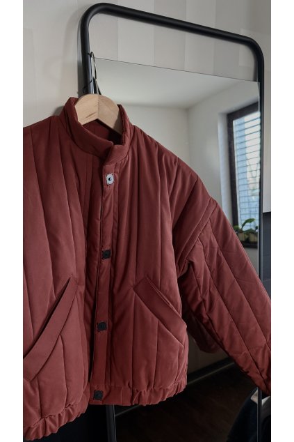 PROŠÍVANÁ BUNDA TEA "TERRACOTTA"