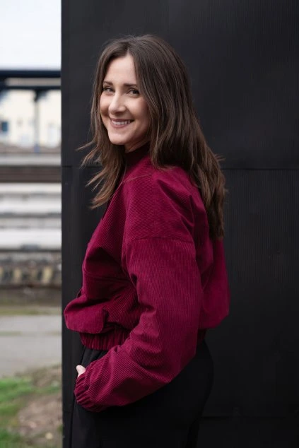 MANŠESTROVÁ BUNDA RUMI "BERRY"