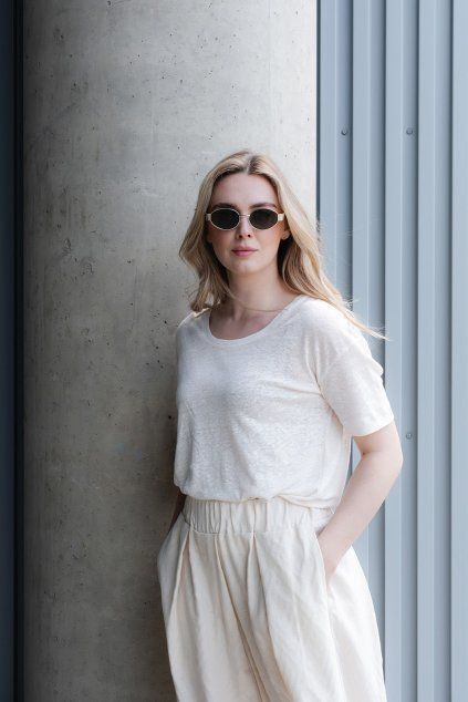 VOLNÝ TOP EIRA IVORY - 100% LEN