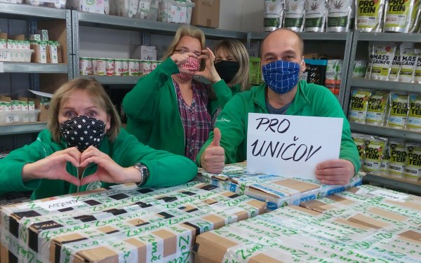 Balíček s potřebnými věcmi do Uničova
