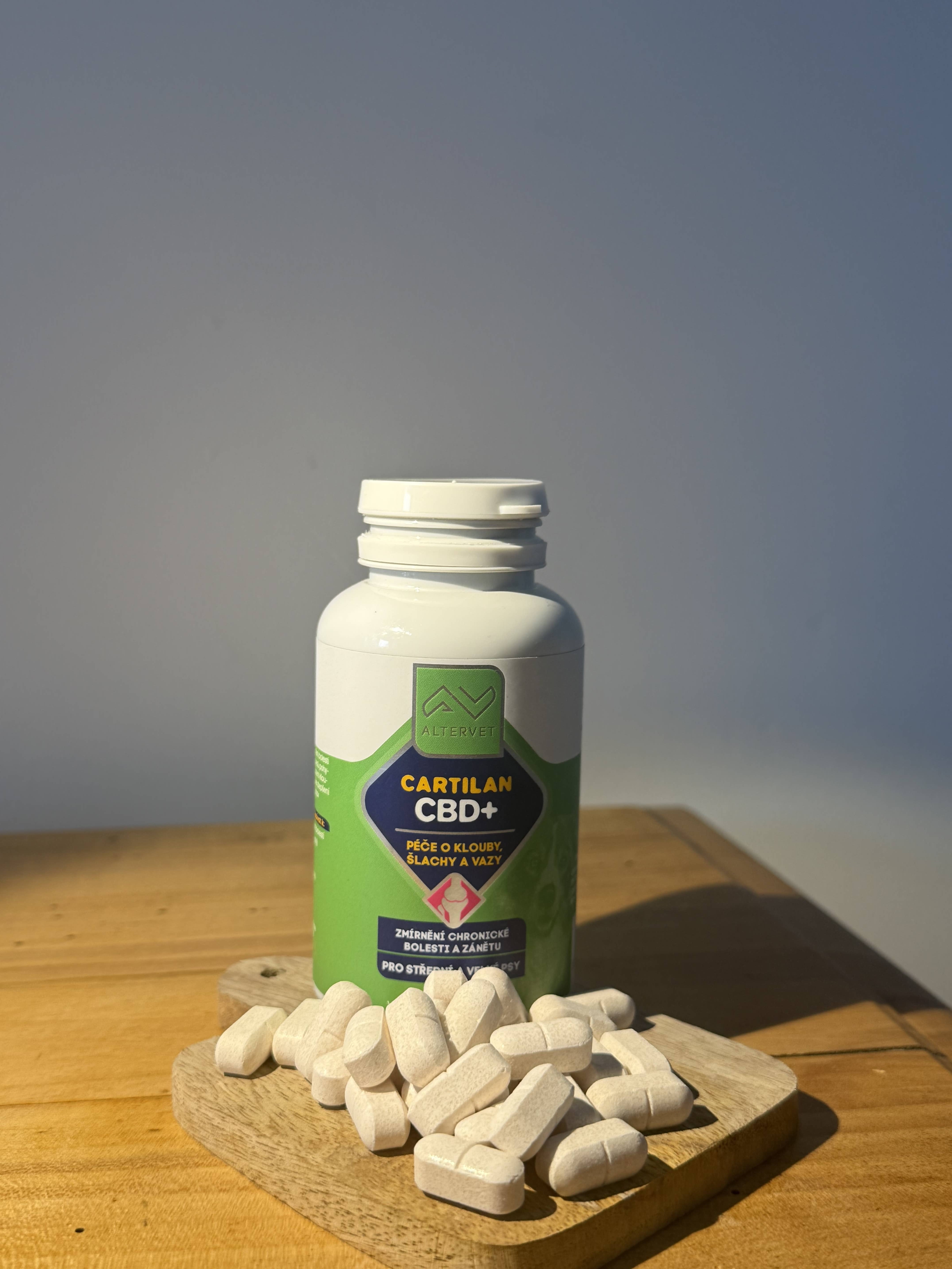 Cartilan CBD – tablettás ízületvédő kutyáknak