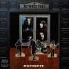 BENEFIT  Jethro Tull