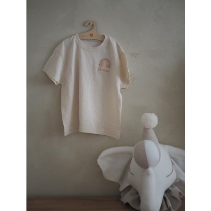Párové trička s pastelovou výšivkou a jménem  pro mámu a dítě