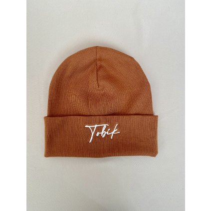 Zimní čepička pro dospělého s výšivkou Tobík, hnědá