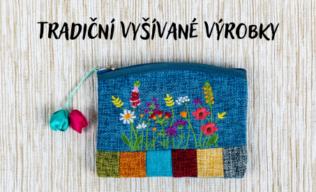 Tradiční vyšívané peněženky