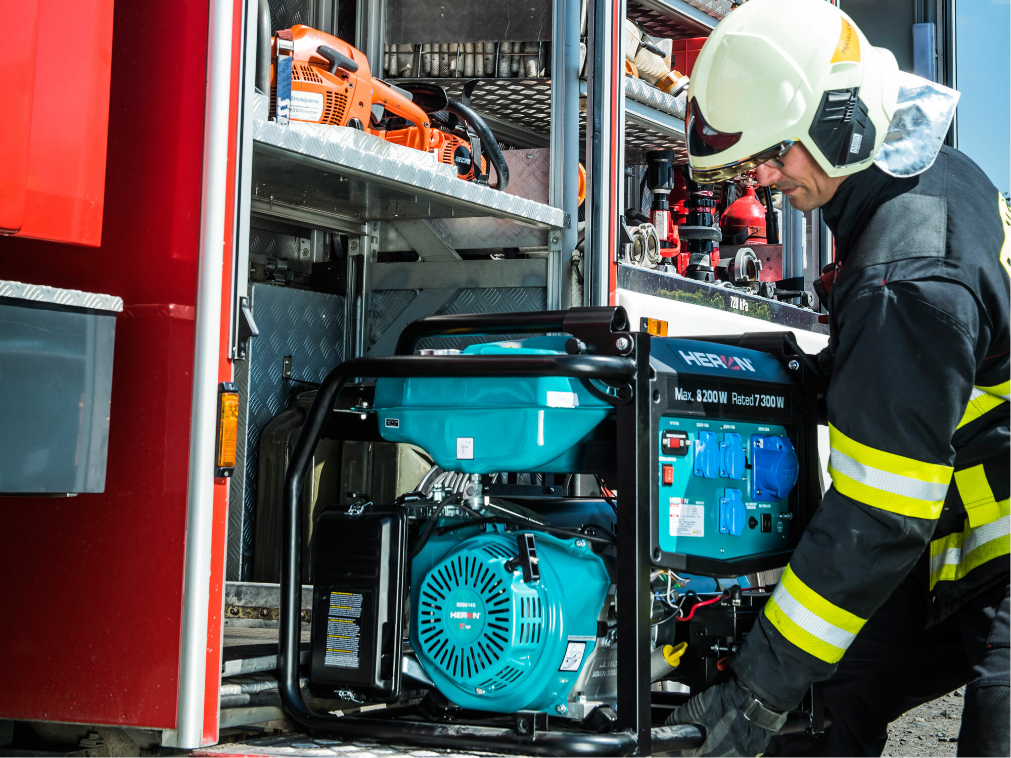 HERON 8896145 Elektrocentrála rámová benzínová 1F, 8,2kW, podvozok, elektrický štart