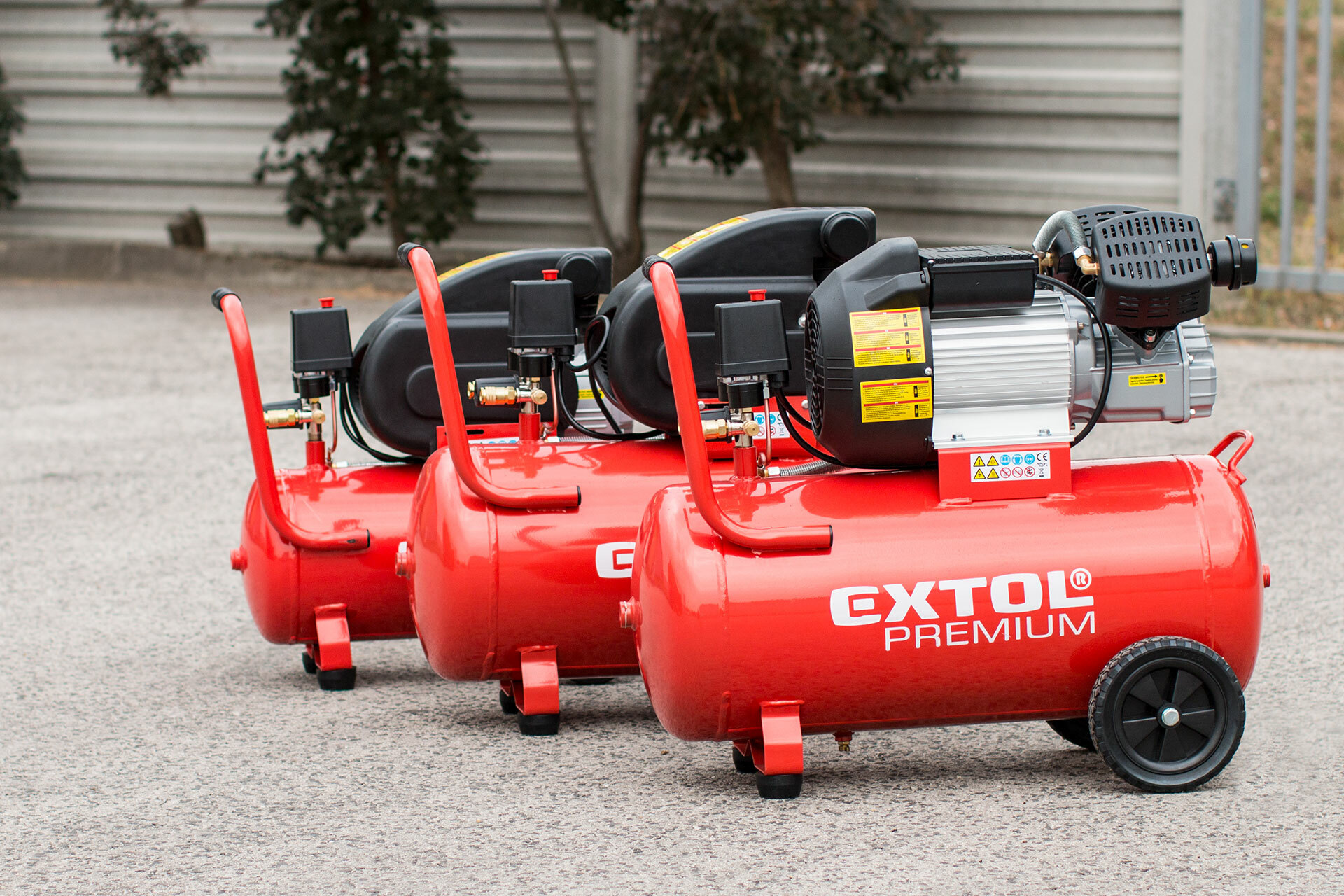 EXTOL PREMIUM 8895310 Kompresor olejový, príkon 1,5kW, nádoba 24l, max. 8bar