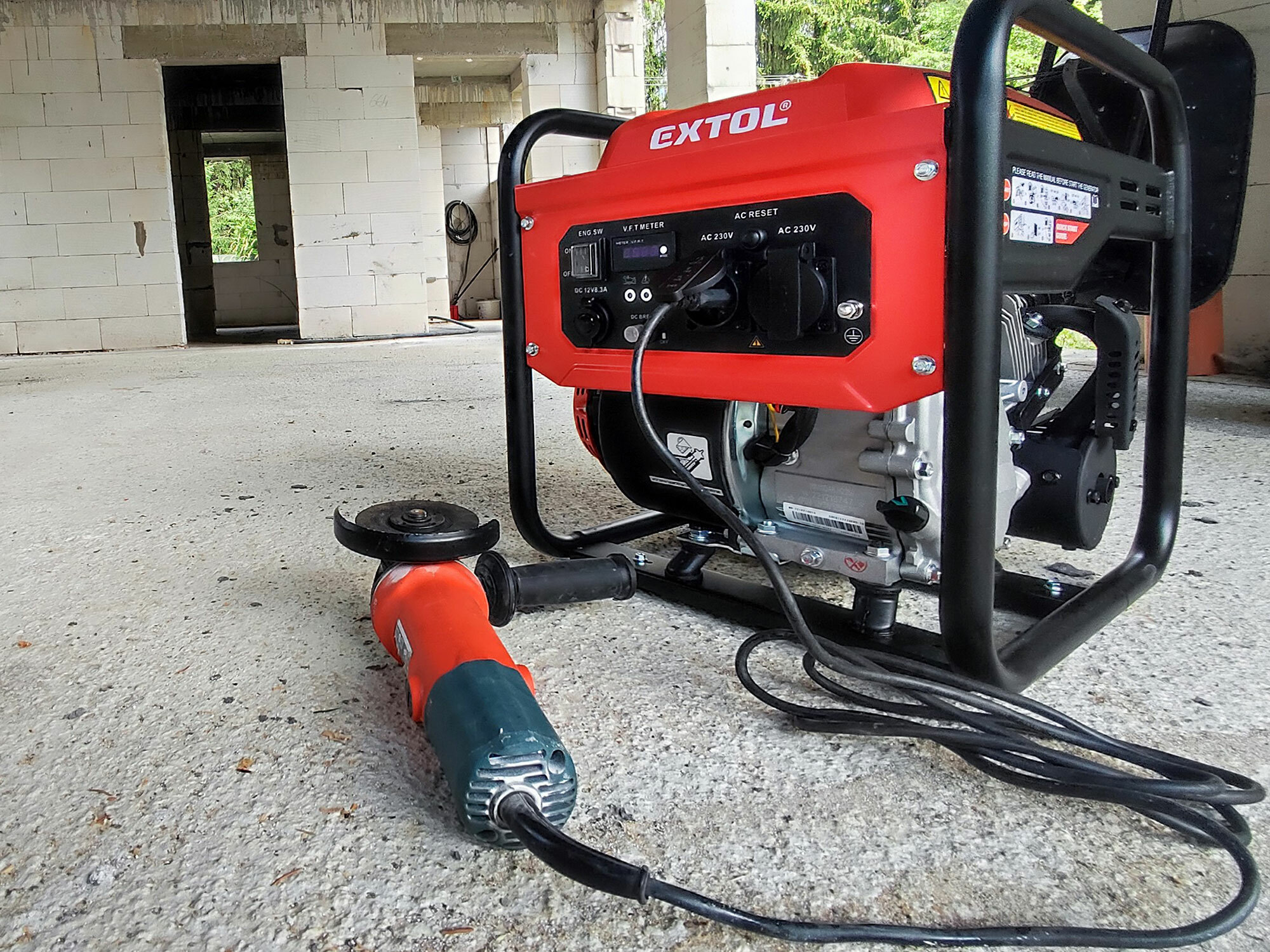 EXTOL PREMIUM 8895550 Elektrocentrála invertorová rámová 1F, 3,5kW, 7HP, ručný štart
