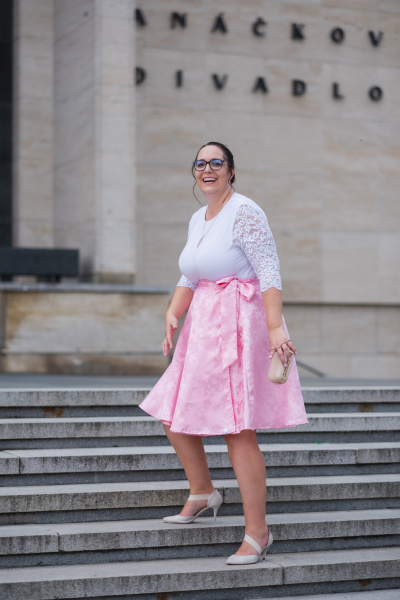 Tereza - zakladatelka ZeTerra v růžové