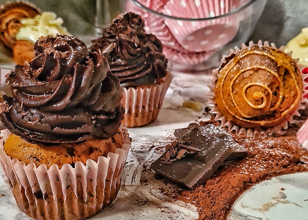 Hokkaido cupcaky s čokoládovým krémom