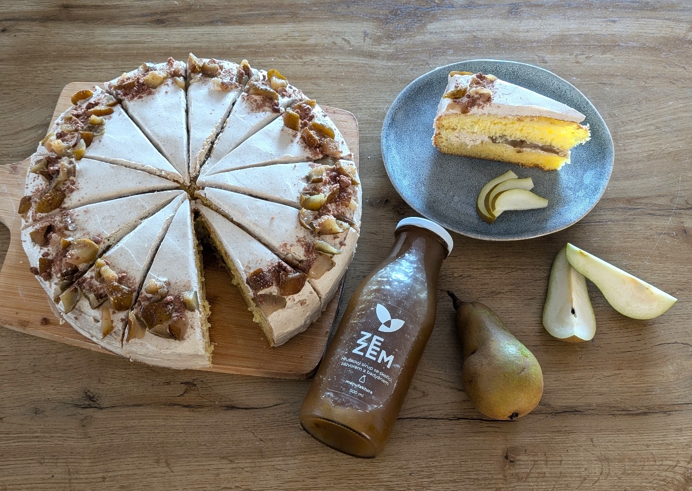 Připravte si s námi zimní dort s hruškami