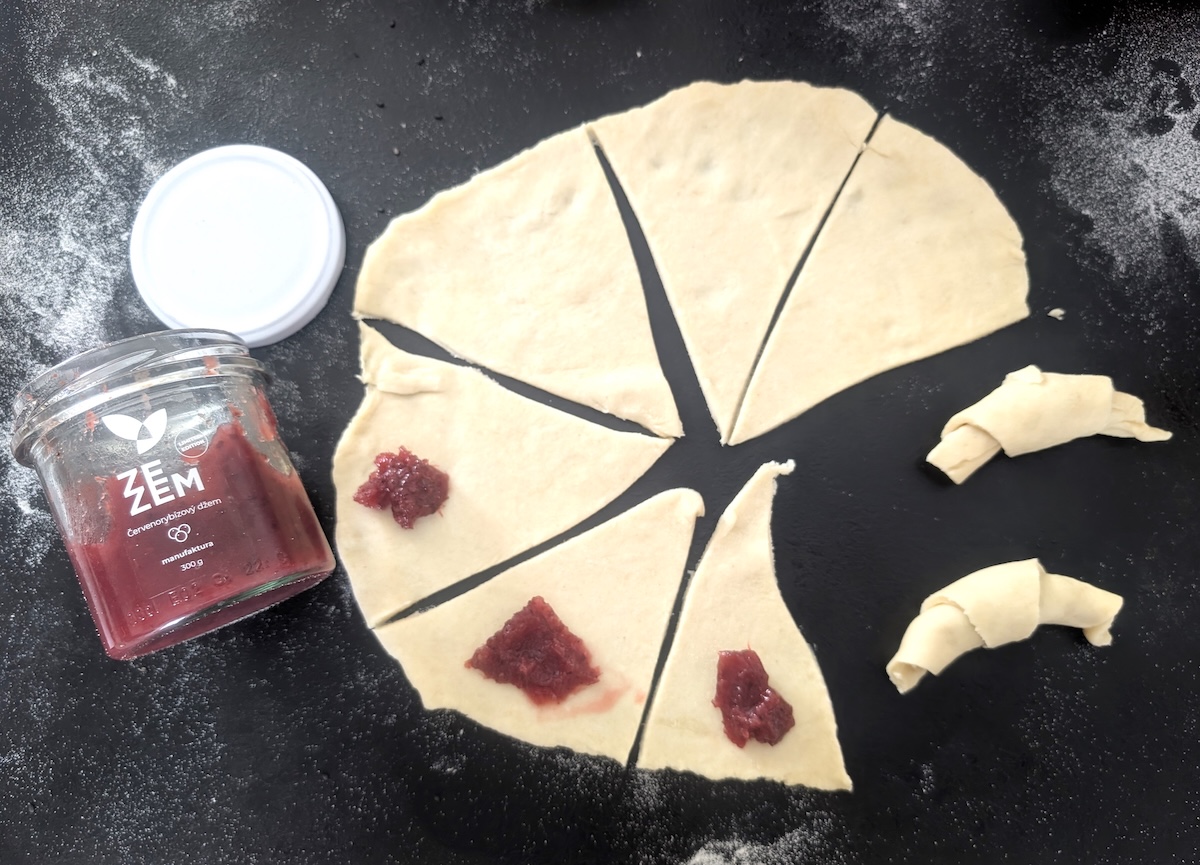 recept-maslovo-jogurtove-rohlicky