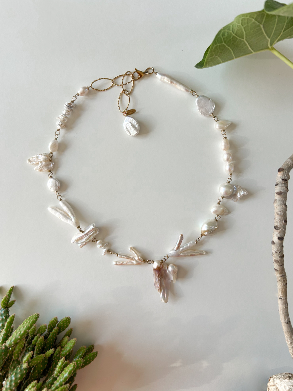 43C3DEE0 16DC 4472 91D5 AD49BD51A980