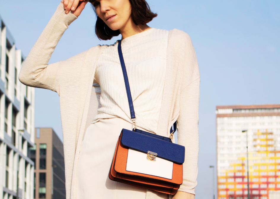 Hnědo-modrá LORINE