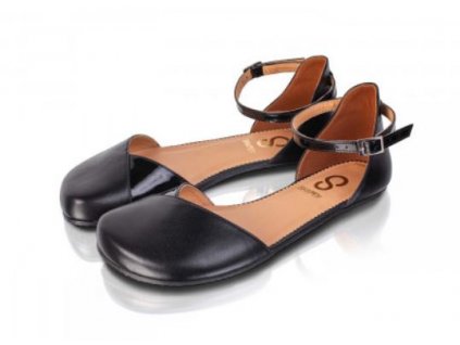poppy black