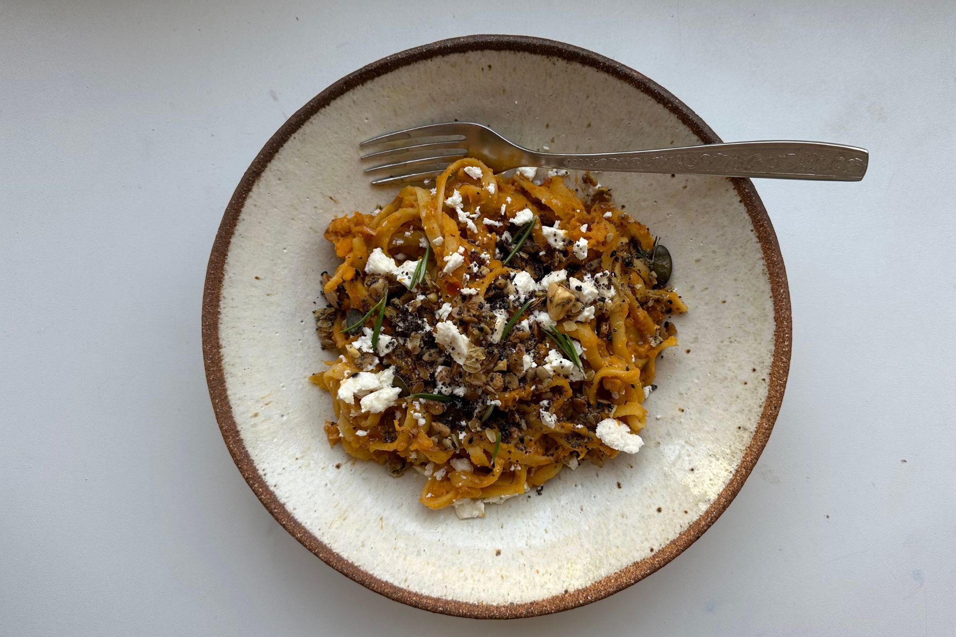 Těstoviny s dýňovou omáčkou – skvělý podzimní talíř plný chuti