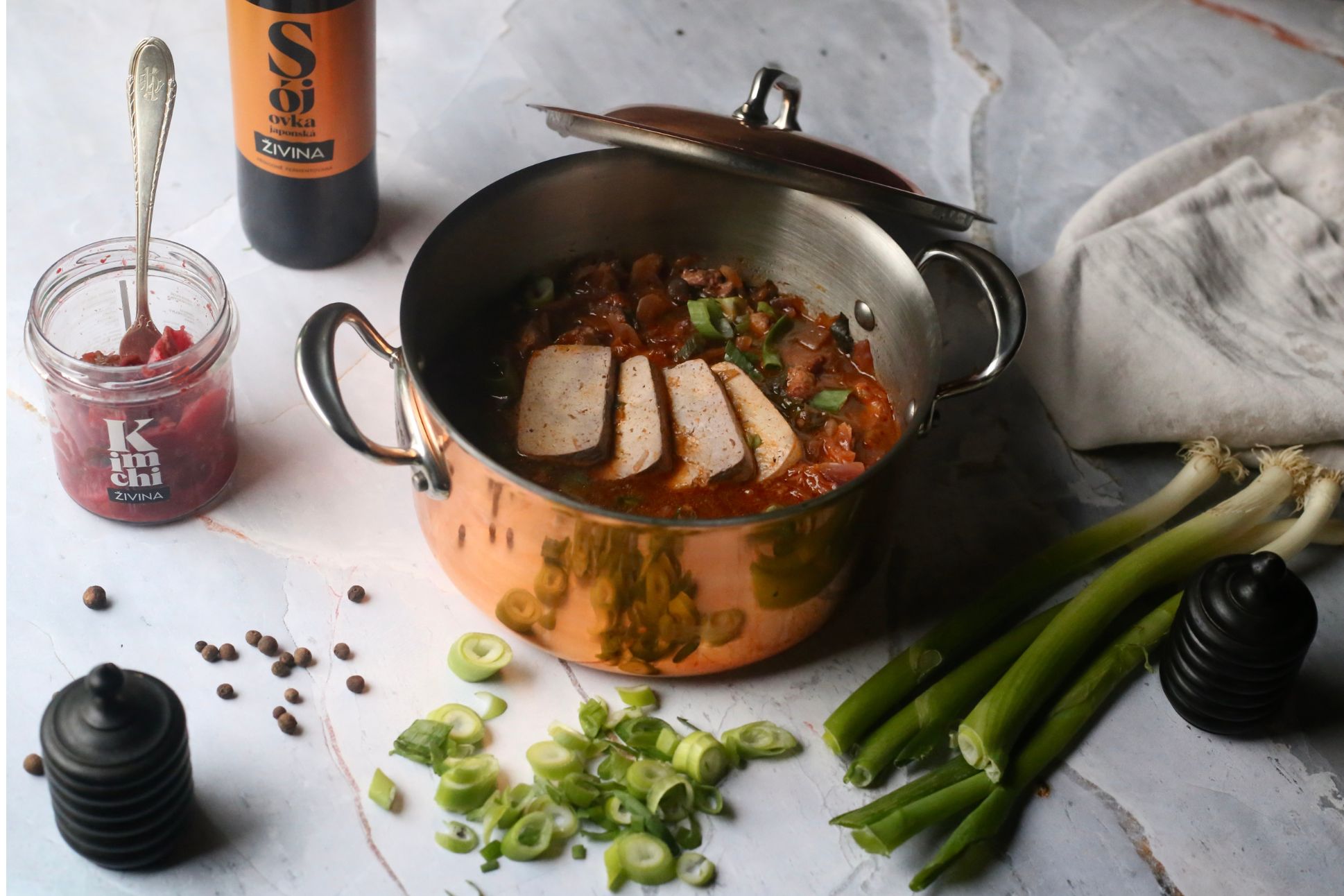 Vyzkoušejte náš oblíbený recept na kimchi polévku