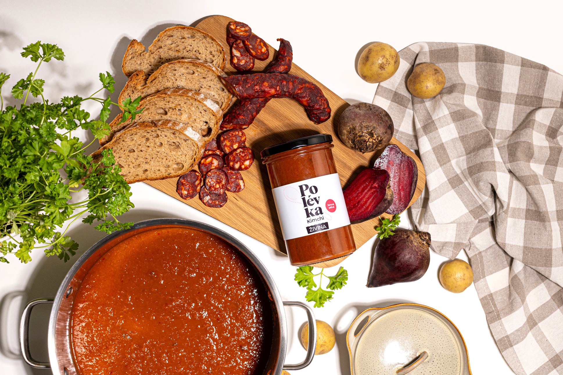 Zelňačka, boršč, ramen? S naší Kimchi polévkou je vše hračka!