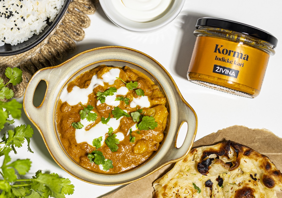 Cizrnové korma kari s květákem