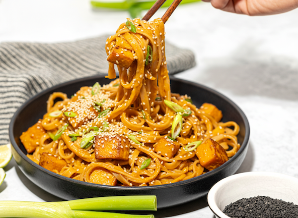 Vegetariánské pad thai s pečenou dýní