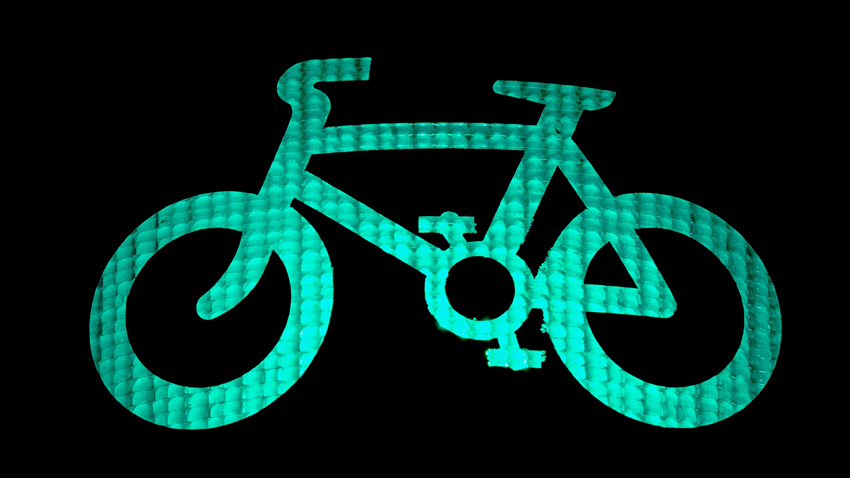 Reflexné prvky na bicykel a doplnky, ktorých nikdy nie je dosť