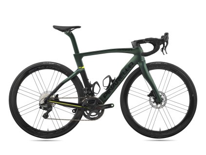 Pinarello Dogma F Disc Granfondo Anniversary Limited test (Veľkosť 530)