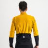 202056 3 sportful total comfort cyklisticka bunda zlata cierna