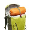 147228 6 vaude turisticky batoh asymmetric 42 8 unisex bright green