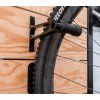 102363 2 lezyne drziak na stenu cnc alloy wheel hook