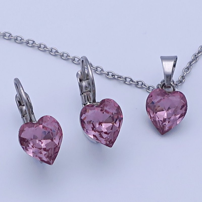 Dívčí souprava šperků z chirurgické oceli - fialová srdíčka Swarovski Rozměry: Řetízek - délka 45 cm, šířka 2 mm