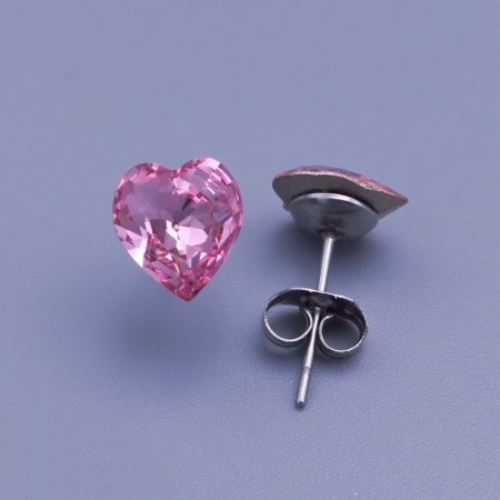 Náušnice z chirurgické oceli - srdíčka s růžovým krystalem Swarovski