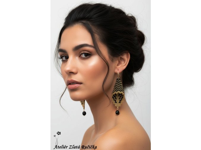 Kleopatra kornouty.jpg