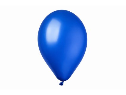 Modrý balón na bílém pozadí