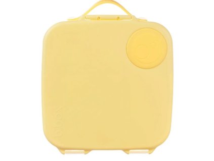 Objevte svačinový box střední Lemon Twist, který je nejen praktický, ale také přináší osvěžující design do vašeho dne. Je vyroben z kvalitního a zdravotně nezávadného materiálu, díky čemuž udrží vaše jídlo čerstvé a bezpečné. S ideální kapacitou je perfektní pro balení sendvičů, ovoce, zeleniny nebo drobných pochutin.  Tento box na jídlo se snadno čistí, má pevné víko, které zajišťuje bezpečné uzavření, a díky kompaktním rozměrům se vejde do každé tašky nebo batohu. Design Lemon Twist dodá vašim svačinám špetku svěžesti a letní atmosféry, ať už jdete do práce, školy nebo na výlet.  Klíčová slova: svačinový box, box na jídlo, lemon twist, box střední velikost, svačina do školy, obědový box, svěží design, praktický box na cesty.