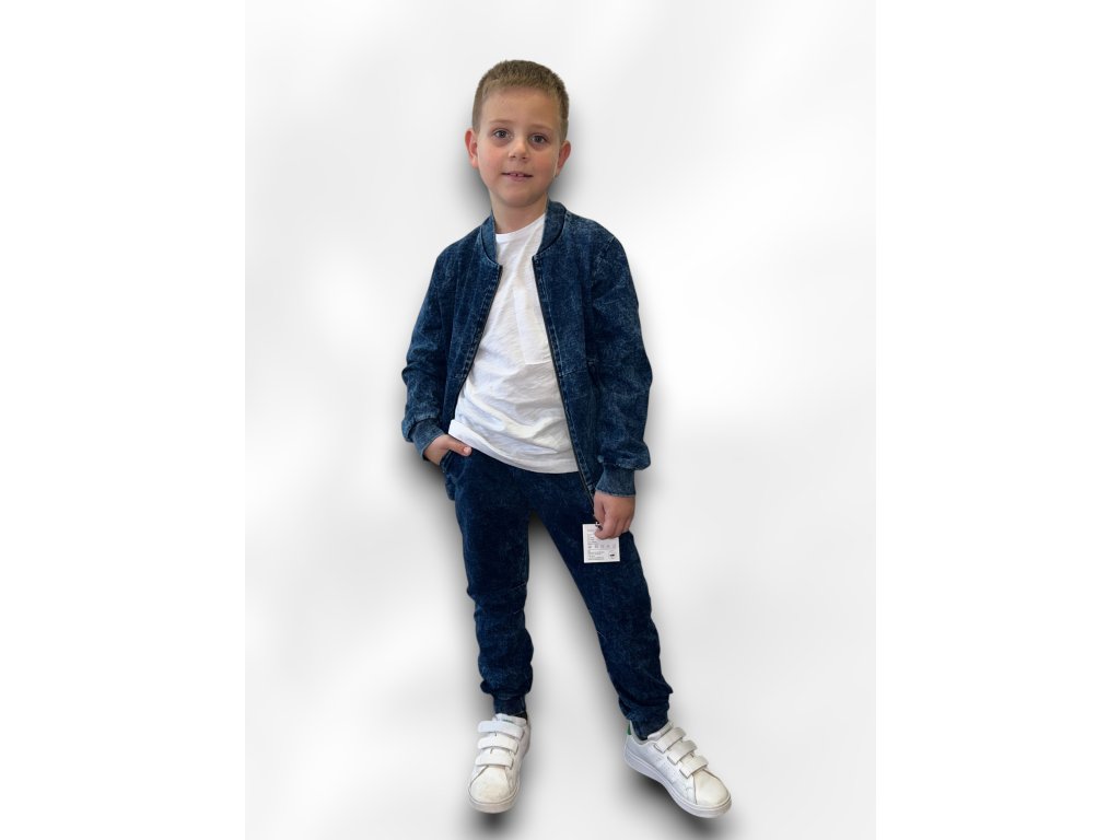 mimi riflova súprava chlapec Photoroom