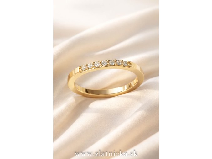 Zlatý briliantový prsteň