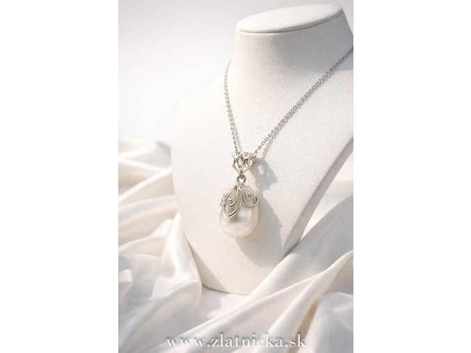 elegantny strieborny privesok perla
